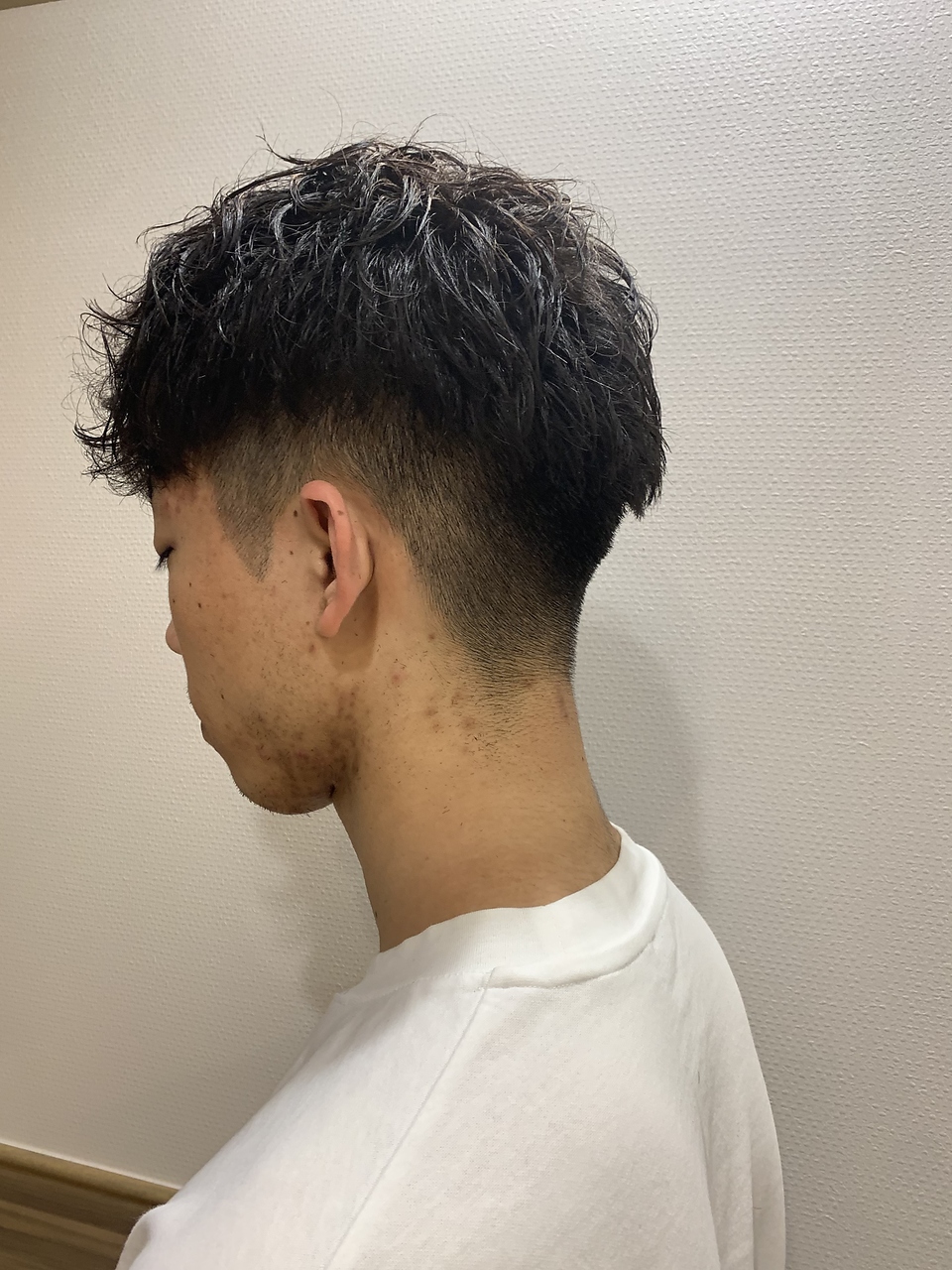 ヘアスタイルを少し変化するだけで気分もスッキリ！！