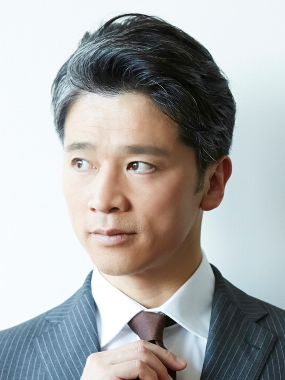 50代60代ジェントルアップバングアッシュブラック