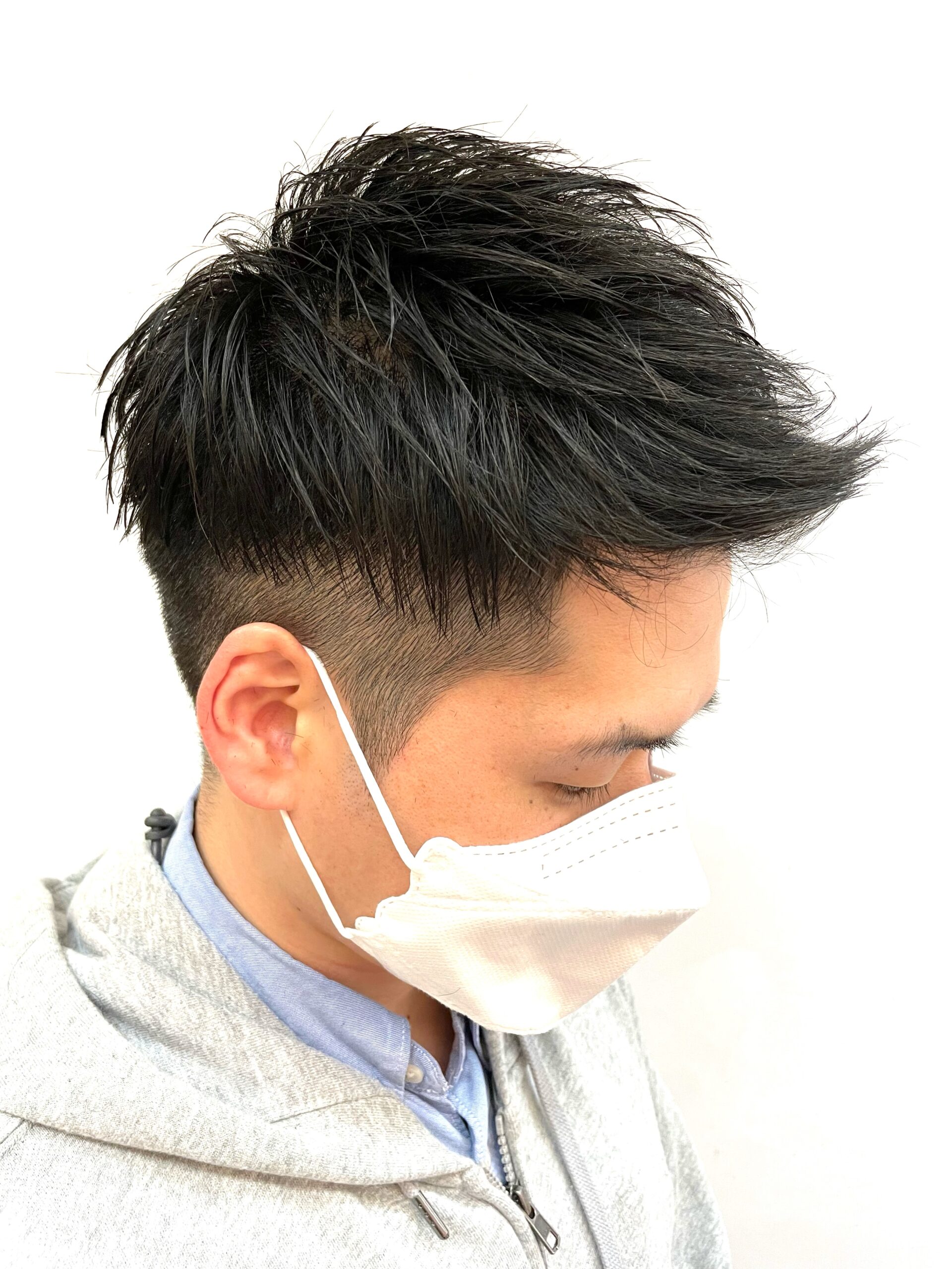 20代30代ビジネスツーブロックベリーショートアップバング