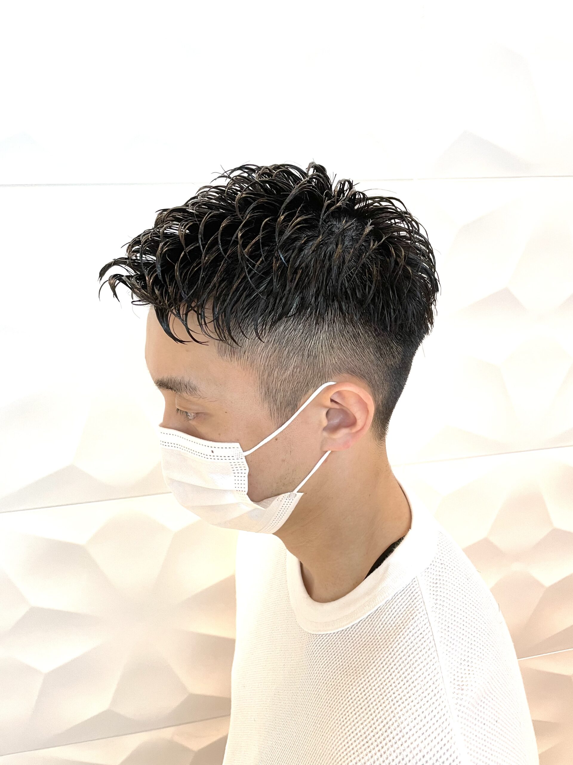 アイロンパーマツーブロックショート