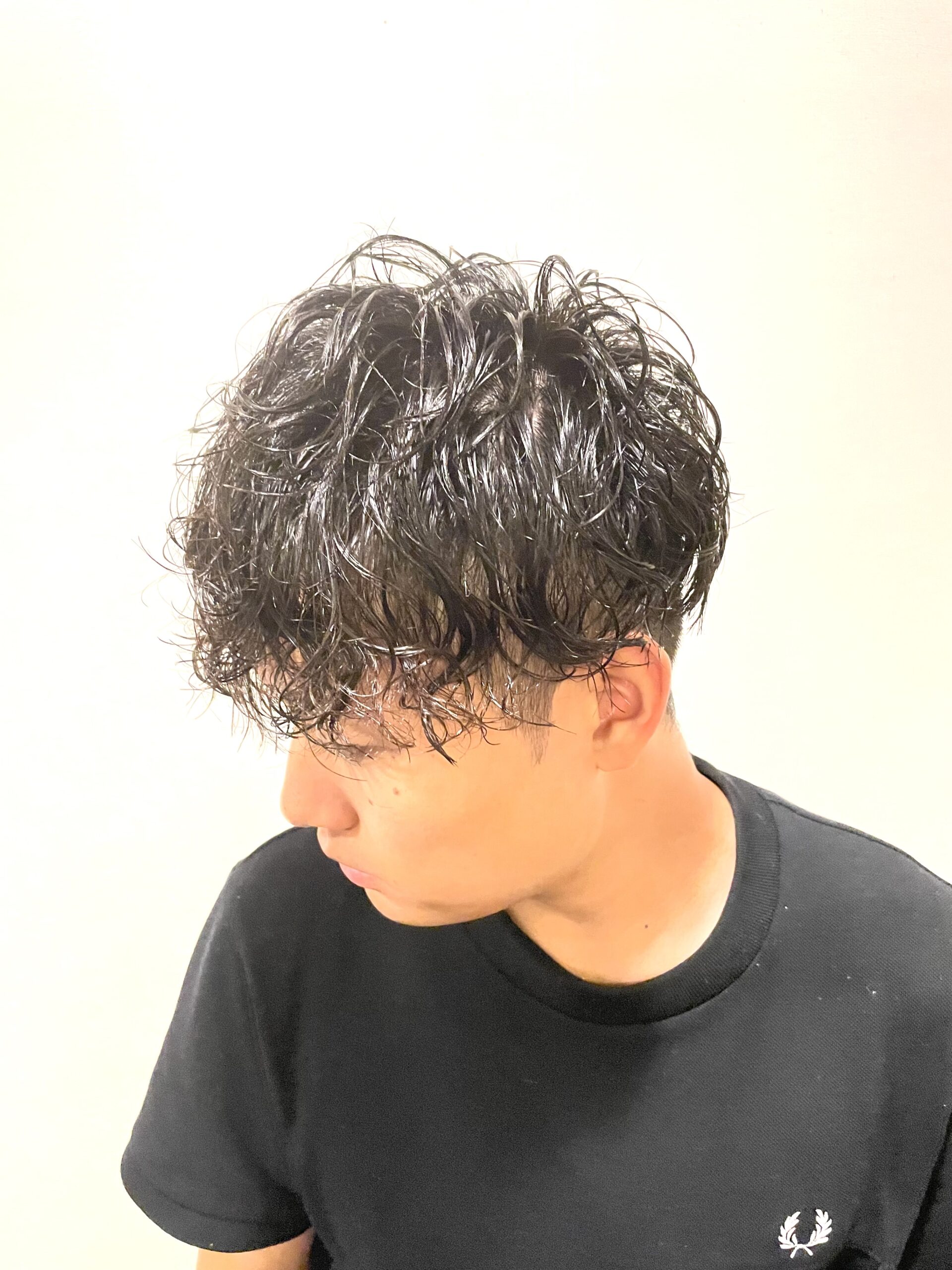 無造作ツーブロックマッシュスパイラルパーマ