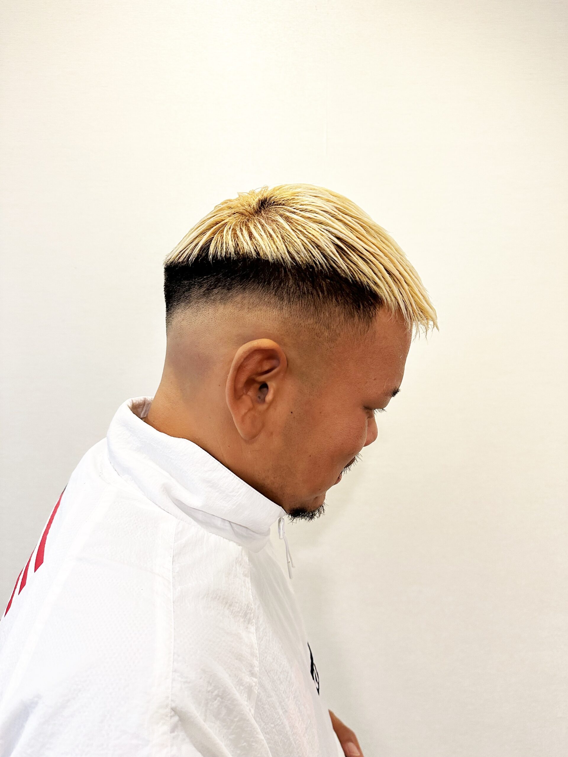 スキンフェードツーブロトリプルカラー20代30代